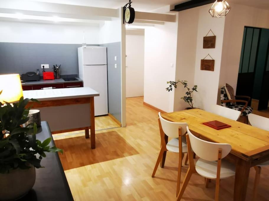 Apartmán Nid Douillet A Quelques Pas De La Gare. Carcassonne Exteriér fotografie